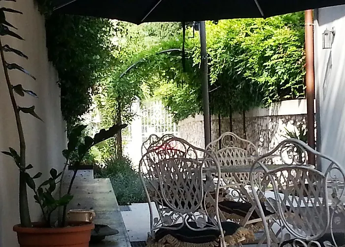 Corte Merighi Charming Bed and Breakfast