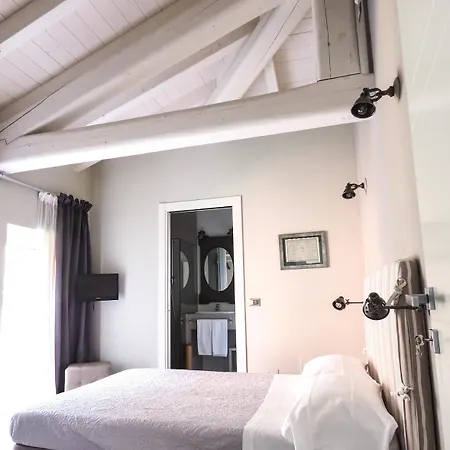 Bed & Breakfast Corte Merighi Charming Verona